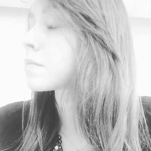 Meet your Posher, Paola